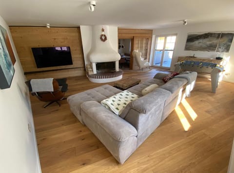 TV and multimedia, Living room