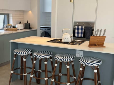 Boardwalk Hideaway 22 - 4BD Villa Walk 2 Beach Villa in Plettenberg Bay