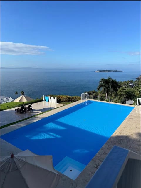 Nearby landmark, Day, Natural landscape, Pool view, Sea view, Swimming pool, sunbed