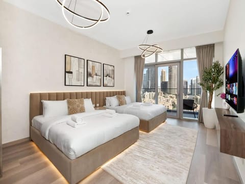 Royal Vista - 4BR Penthouse at Imperial Avenue with Burj Khalifa View Apartment in Dubai