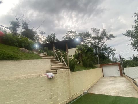 Entre a serra e o mar! Casa próx as melhores praias do Rio! House in Rio de Janeiro