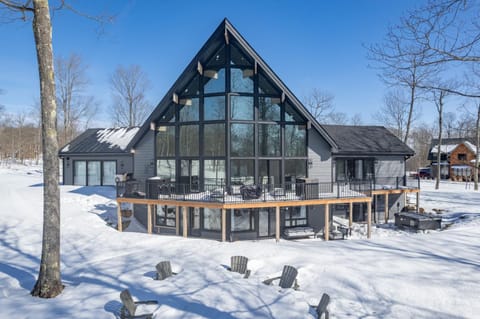 Sunset On The Greens House in Deep Creek Lake