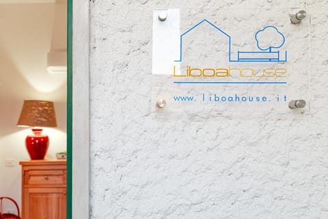 Property building, Breakfast