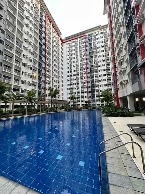 Property building, Pool view, Swimming pool, sunbed