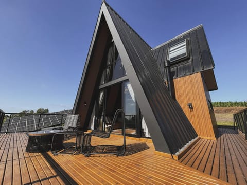 Property building, View (from property/room), Balcony/Terrace