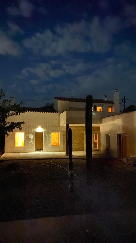 Property building, Night
