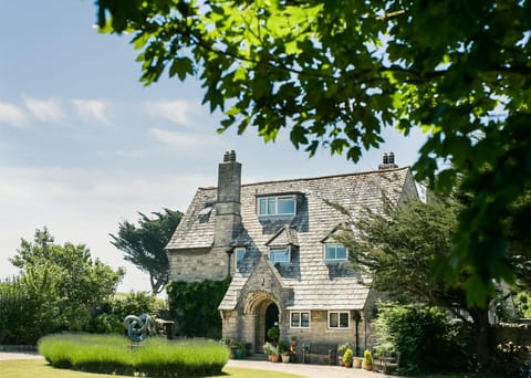 Property building, Spring, Day, Garden, Garden view