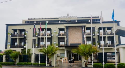 Property building, Day