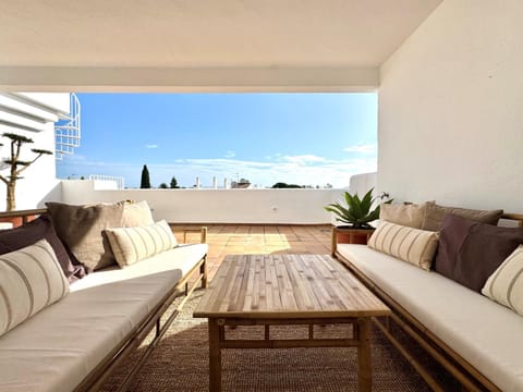 Balcony/Terrace, Balcony/Terrace