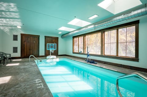 Let the Good Times Roll House in Deep Creek Lake