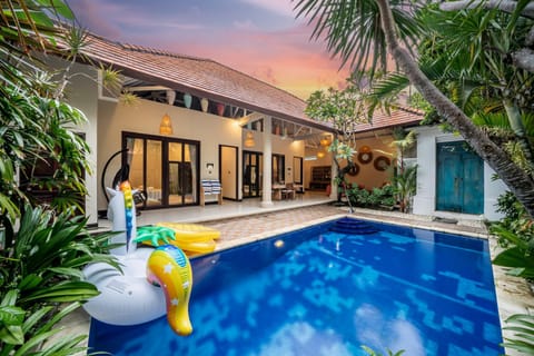Property building, Patio, Day, Pool view, Swimming pool