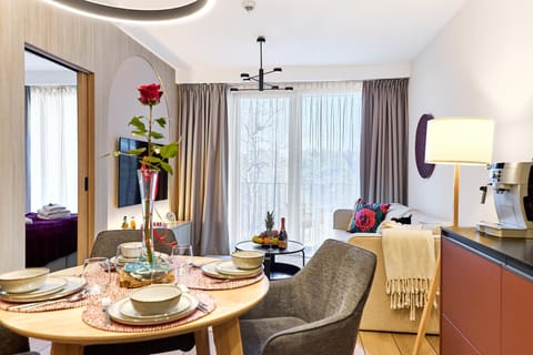 Living room, Seating area, Dining area