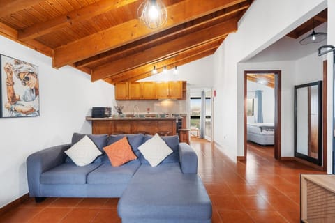 Living room, Dining area, kitchen