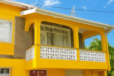 Property building, Balcony/Terrace