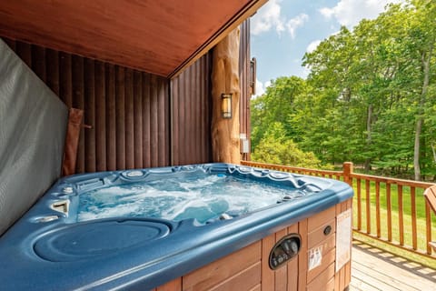 Slopeside Haven Bed and Breakfast in McHenry