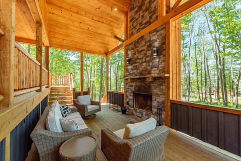 Honey Hole House in Deep Creek Lake