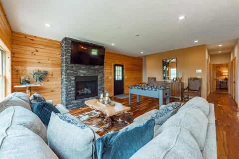 Honey Pot House in Deep Creek Lake