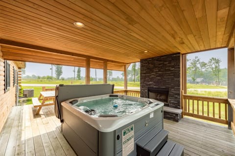 Honey Pot House in Deep Creek Lake