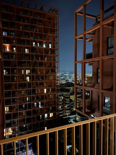 Property building, Day, View (from property/room), Balcony/Terrace, City view