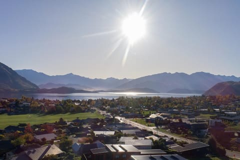Lake view, Lake view, Mountain view, Mountain view, Quiet street view