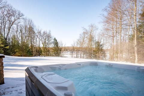 Rolling In The Deep House in Deep Creek Lake