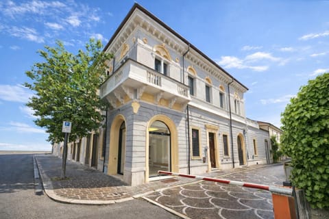 Alloggi Avezzano 01 Residenza Liberty House in Abruzzo