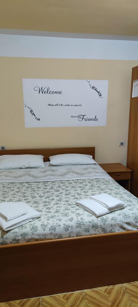 Casa naanì Rododendro Bed and Breakfast in Province of Brescia