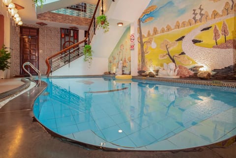 Pool view, Swimming pool