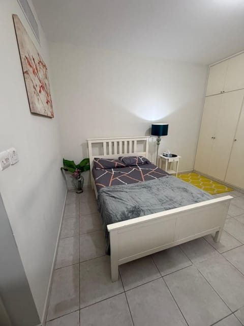 Studio Room with Private Bathroom & kitchen Apartment in Abu Dhabi