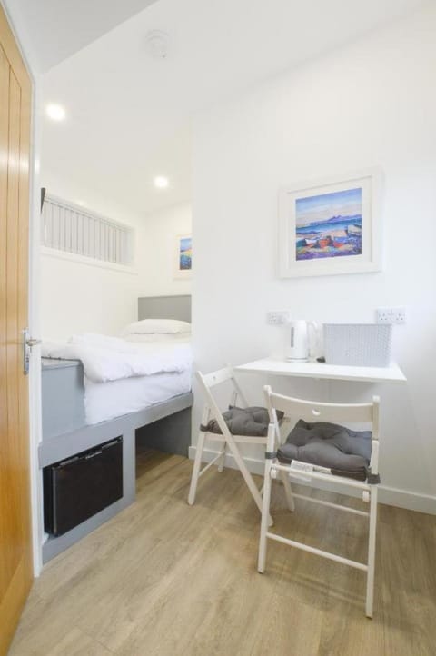 Viewpoint Pods Capsule hotel in Oban