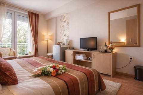 Apartments Kosta-The Lake Walk Central Apartment-free parking 5 Apartment in Ohrid