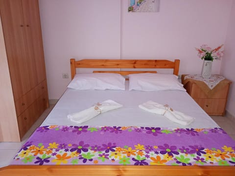 Katerina Apartments House in Halkidiki