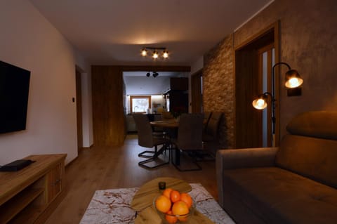 TV and multimedia, Living room