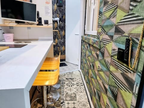 VERSACE 6PACK -SMART HOME-air conditioner - HISTORIC CENTER-GRAN VIA-SOL-MALASANA Apartment in Centro