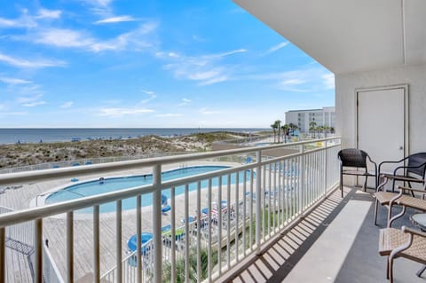 Sugar Beach 144 Direct Gulf Front Apartment in Orange Beach
