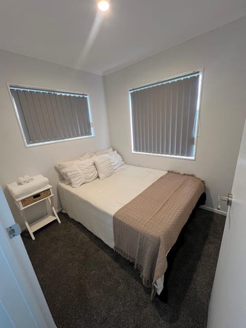 Unique homestay Vacation rental in Auckland