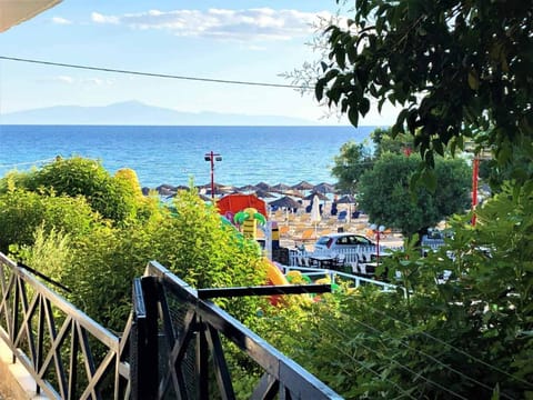 Seafront apartment Vacation rental in Halkidiki