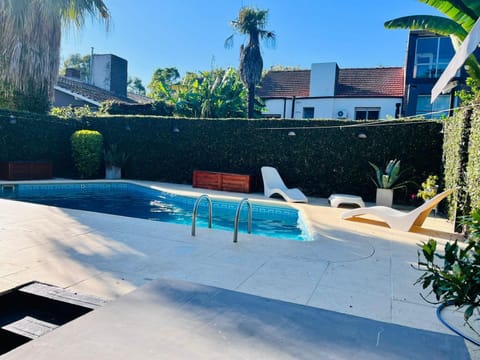 Swimming pool, Swimming pool