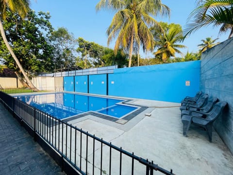 Day, Balcony/Terrace, Pool view, Swimming pool, sunbed