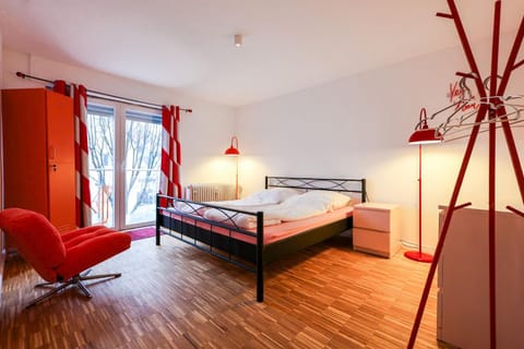 modernes Apartment mit 3 Schlafzimmern Balkon nähe Europapark Apartment in Offenburg