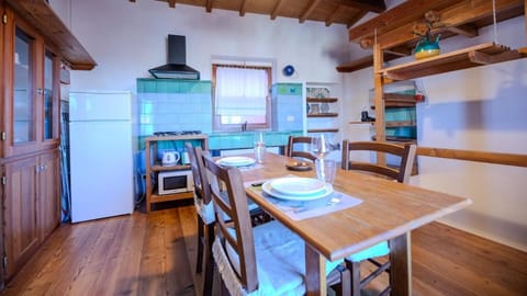 Casa Portella Wi-Fi vista del borgo House in Bosa