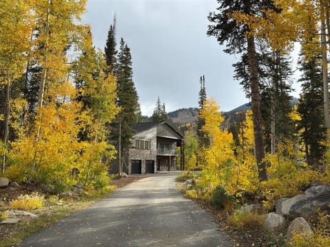 Silverview Lodge House in Wasatch County
