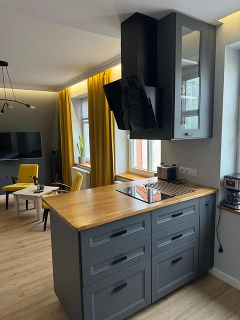 Kitchen or kitchenette, stove