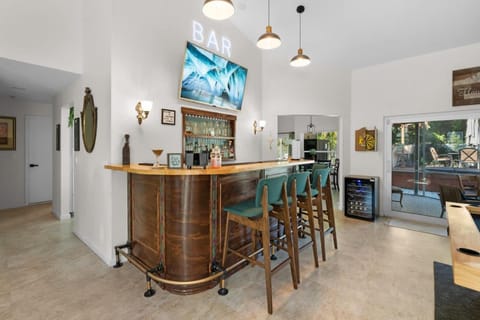 Plantation Pool Home with Hot Tub Sleeps 10 House in Plantation