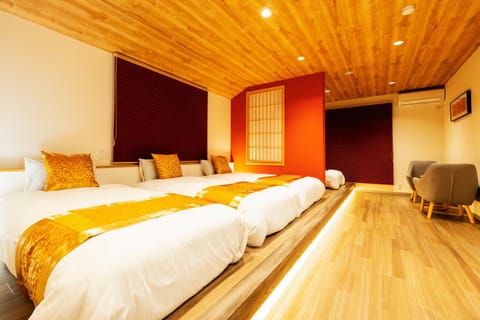 Night, Bedroom