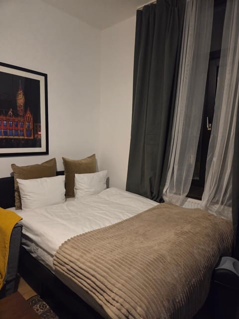 The Amber Lounge, 1040 Brussels Apartment in Ixelles