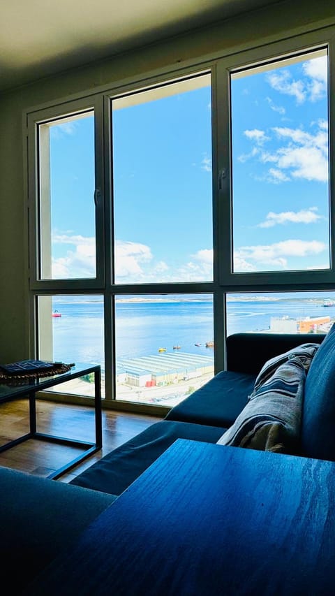 Living room, Sea view