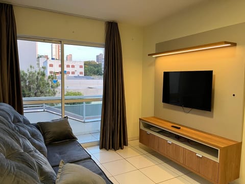 Communal lounge/ TV room, TV and multimedia, Living room