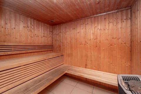 Beach and sand haven at ajman corniche! Apartment in Ajman