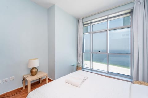 Beach and sand haven at ajman corniche! Apartment in Ajman